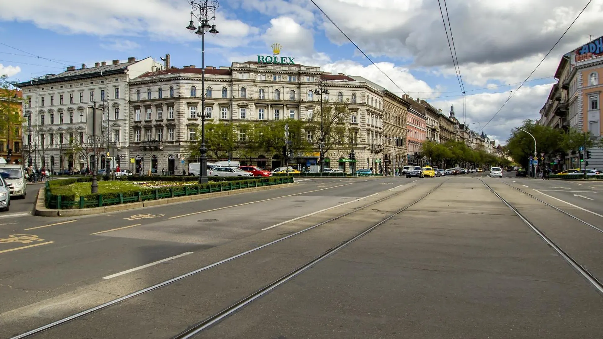 Wilson'S Oktogon Square Suite Apartment Budapest 0*,  Hungary