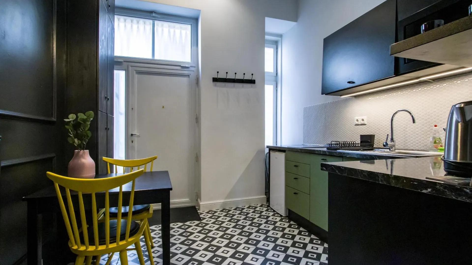 Wilson'S Oktogon Square Suite Apartment Budapest 0*,  Hungary