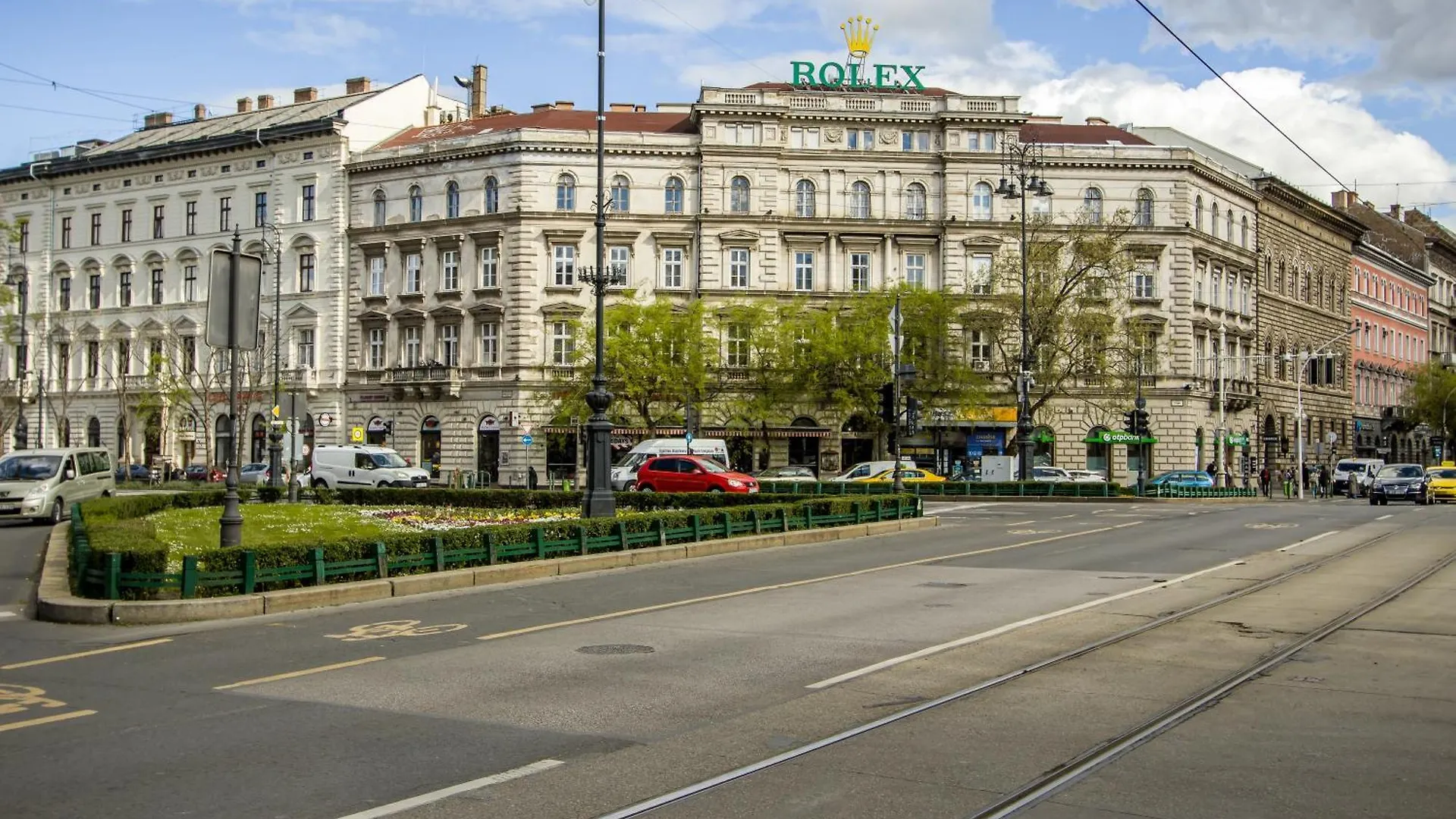 Wilson'S Oktogon Square Suite Apartment Budapest